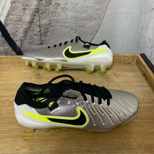 NIKE Tiempo Legend 10 Pro AG Soccer Cleats Mens Size 7 Mad Voltage Pack